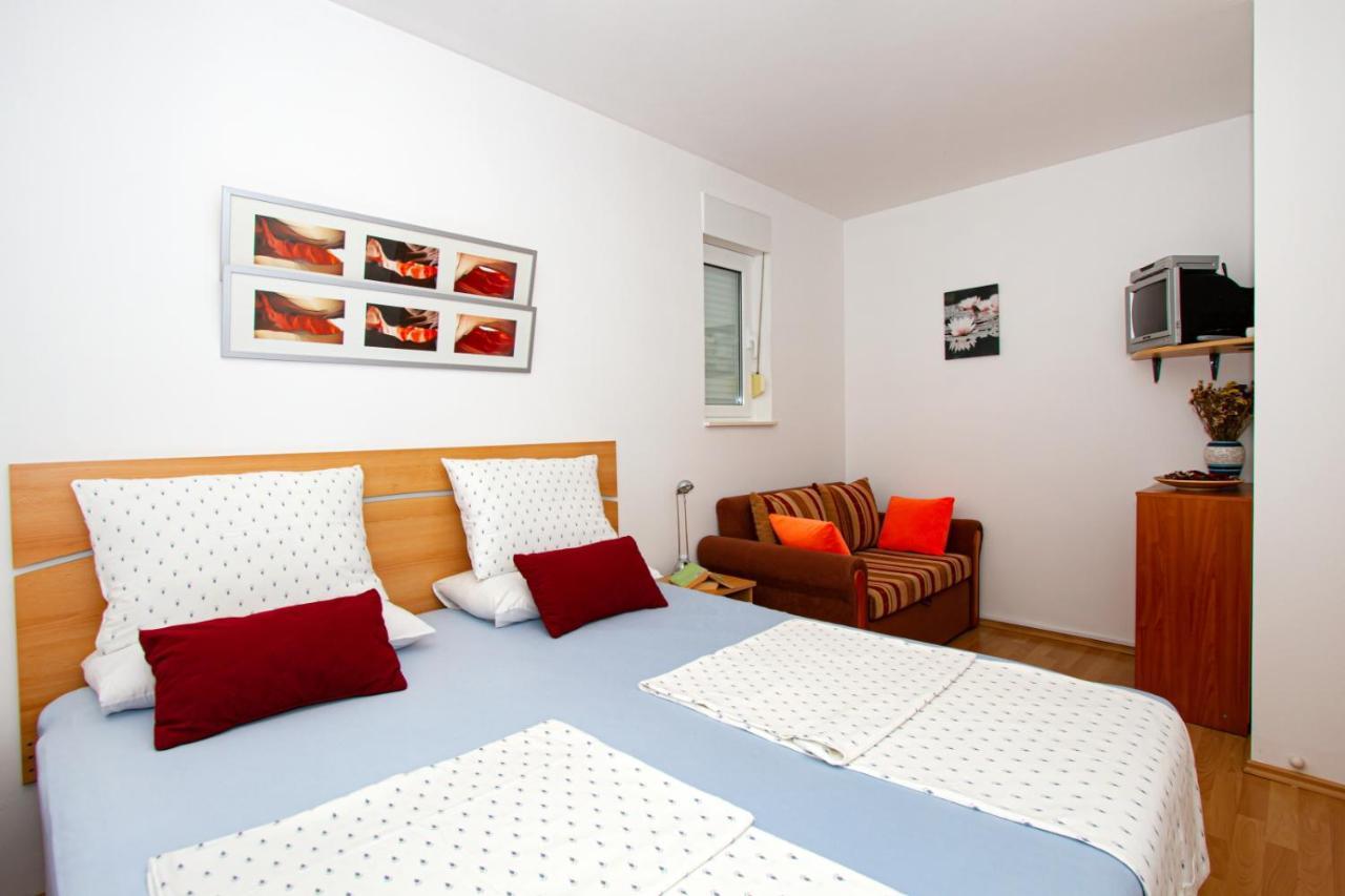 Villa Bianca Trogir Bagian luar foto