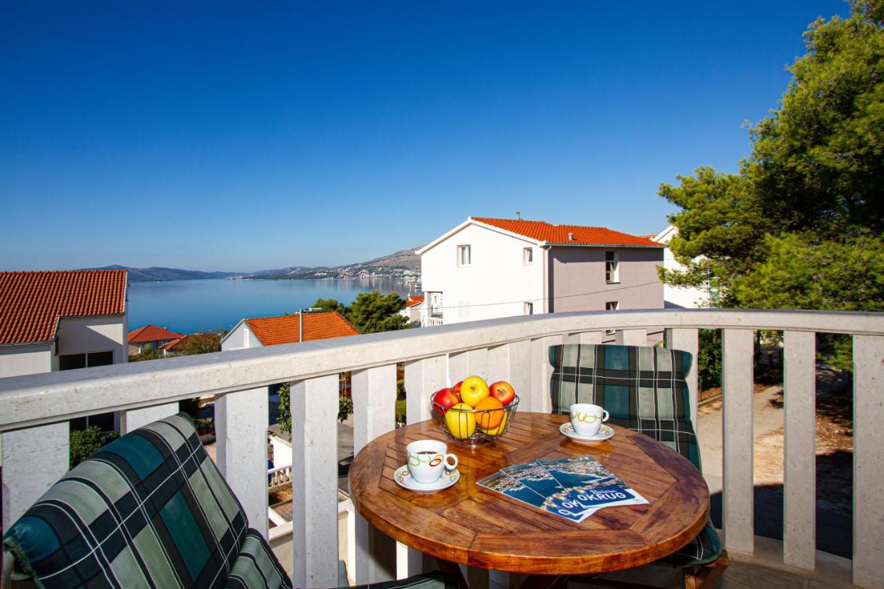 Villa Bianca Trogir Bagian luar foto