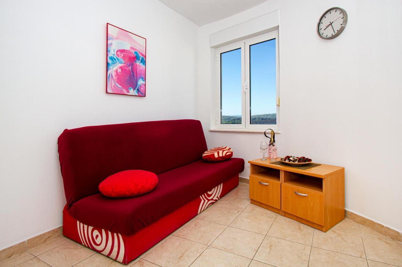 Villa Bianca Trogir Bagian luar foto