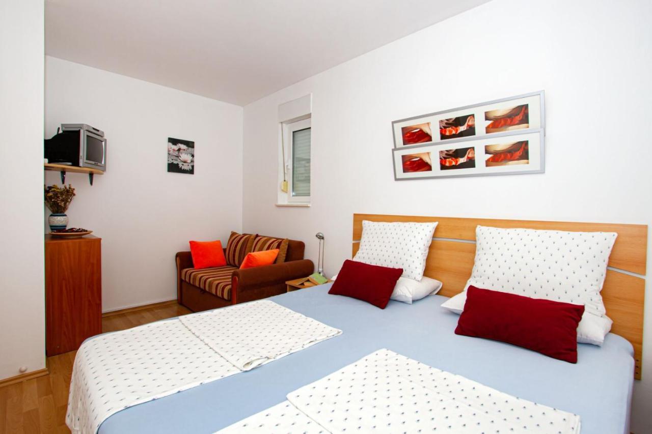 Villa Bianca Trogir Bagian luar foto