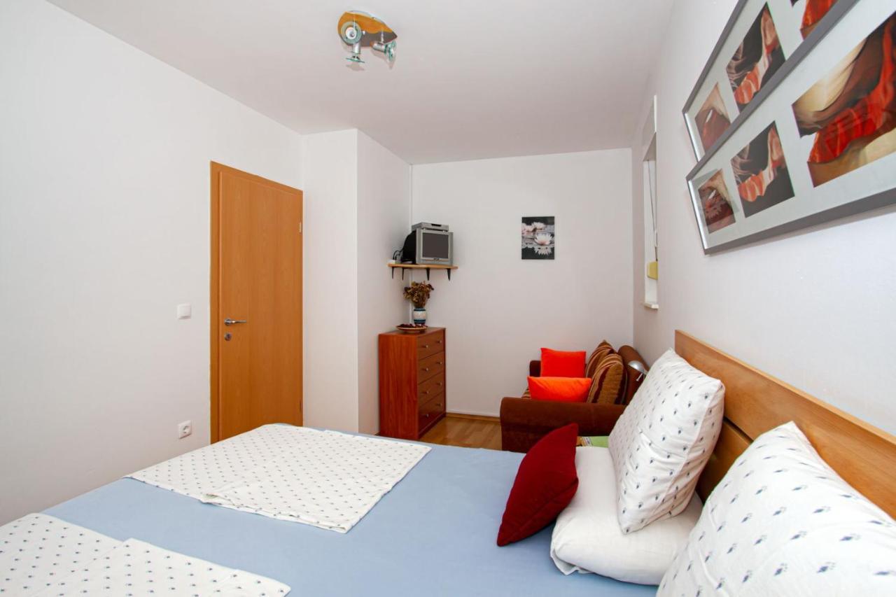 Villa Bianca Trogir Bagian luar foto